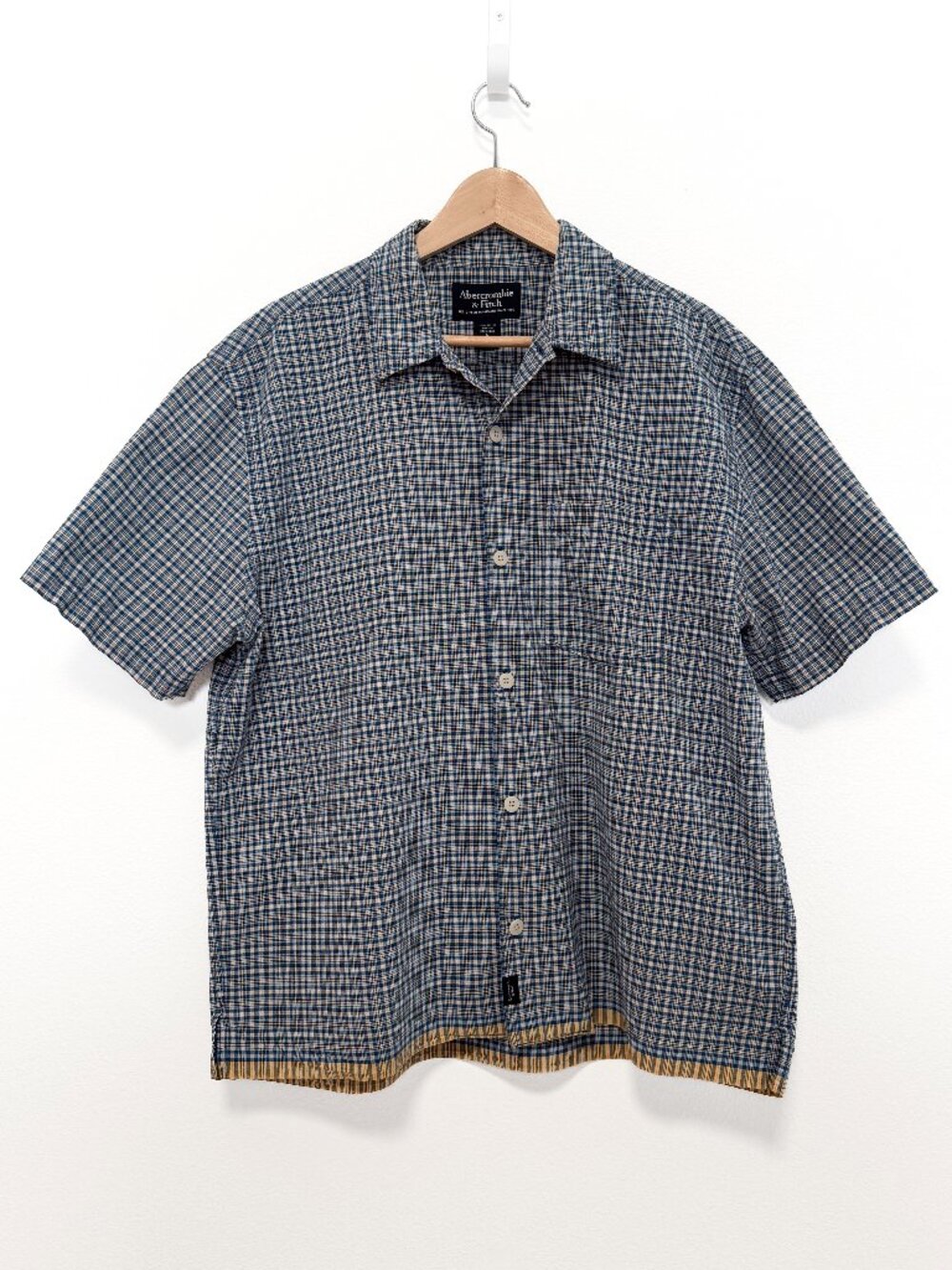 Vintage 90s Abercrombie & Fitch Men's Short Sleeve Blue Button Front Plaid Shirt